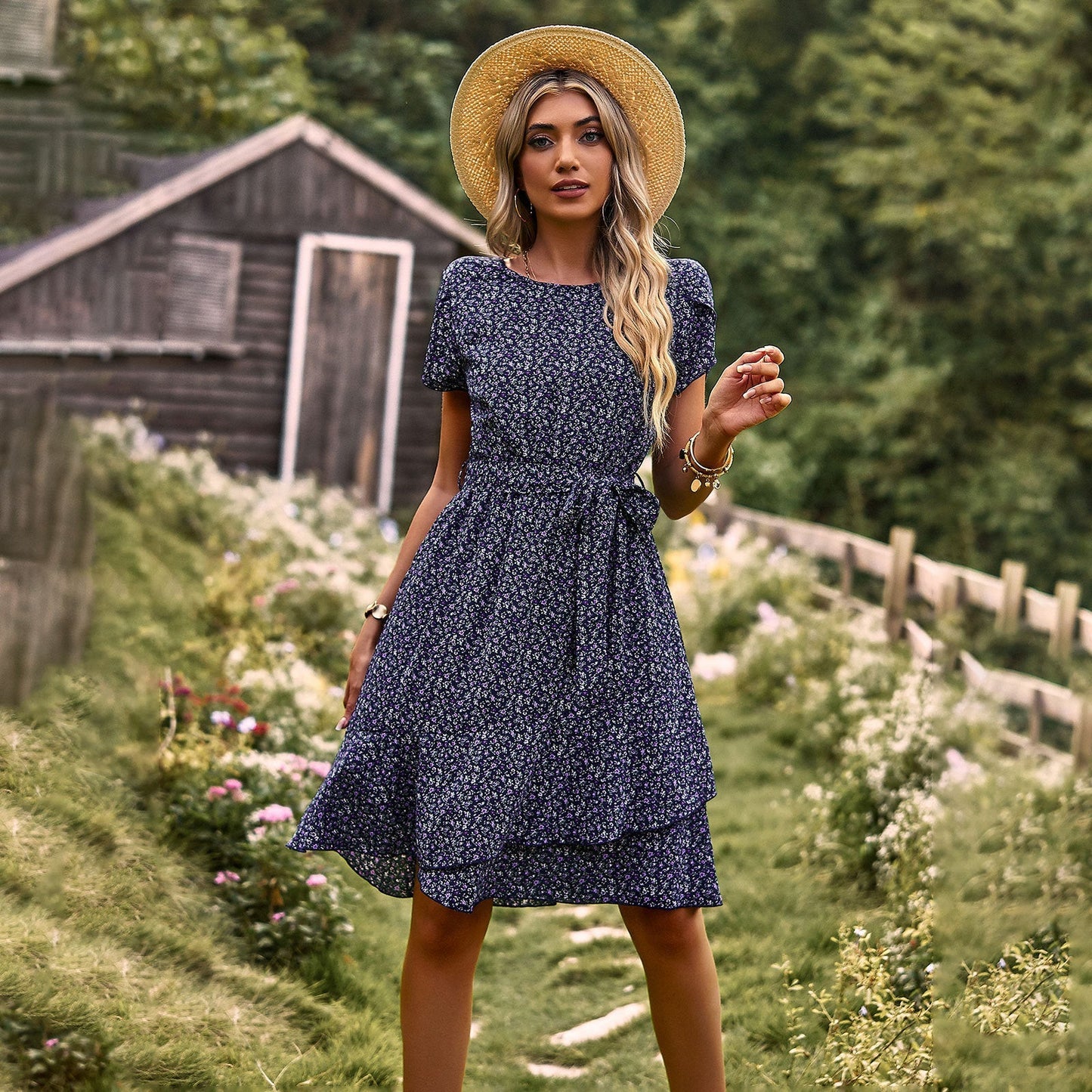 Luxe Midi Jurk met Tailleband | Mare