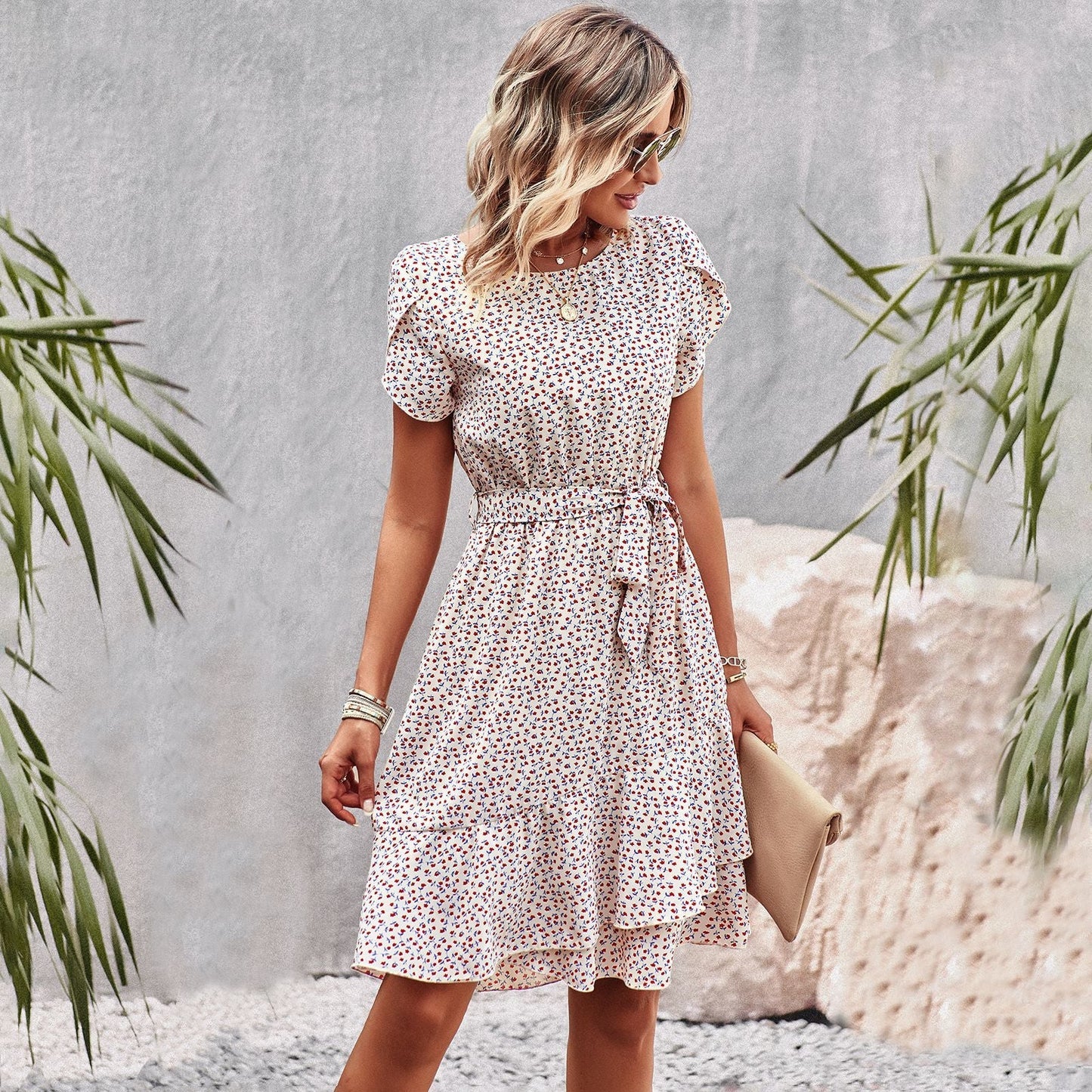 Luxe Midi Jurk met Tailleband | Mare