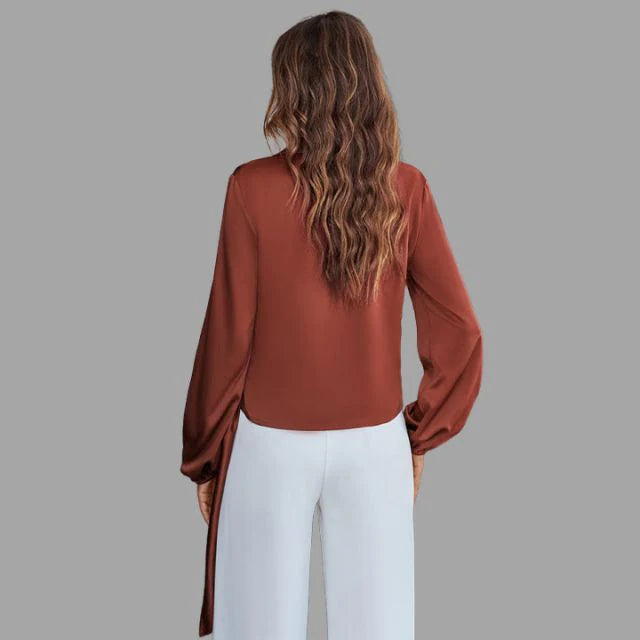Tijdloze Blouse met V-hals | Ashma Blouse