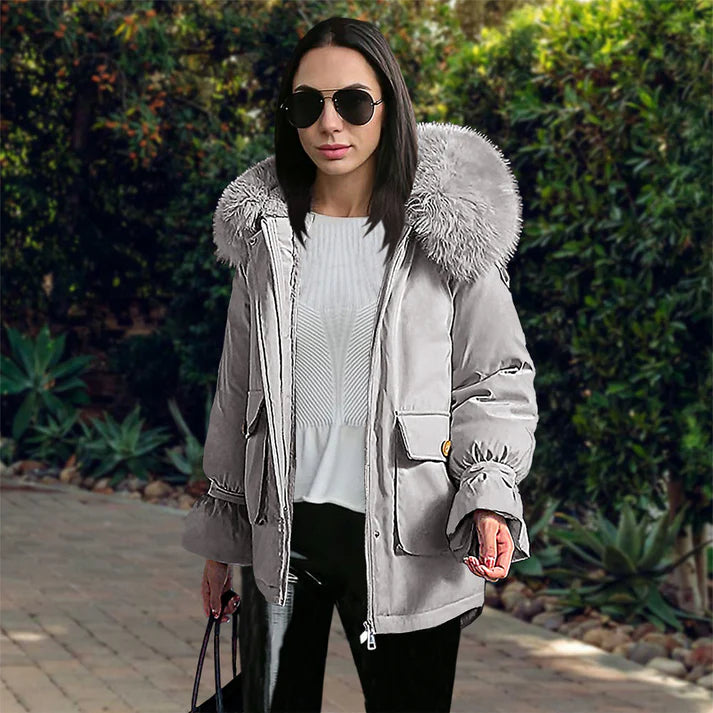Elegante Pluche Mantel | Shonda Jas