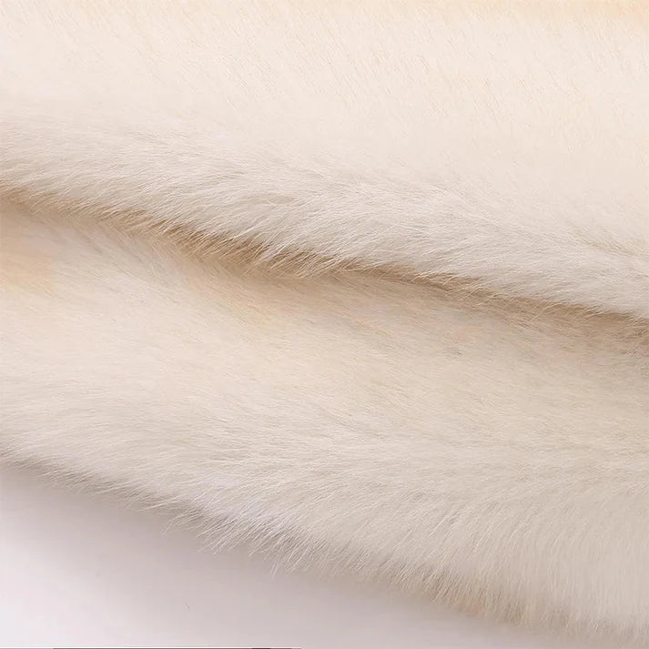 Oversized Faux Fur Mantel | Vaninia Mantel