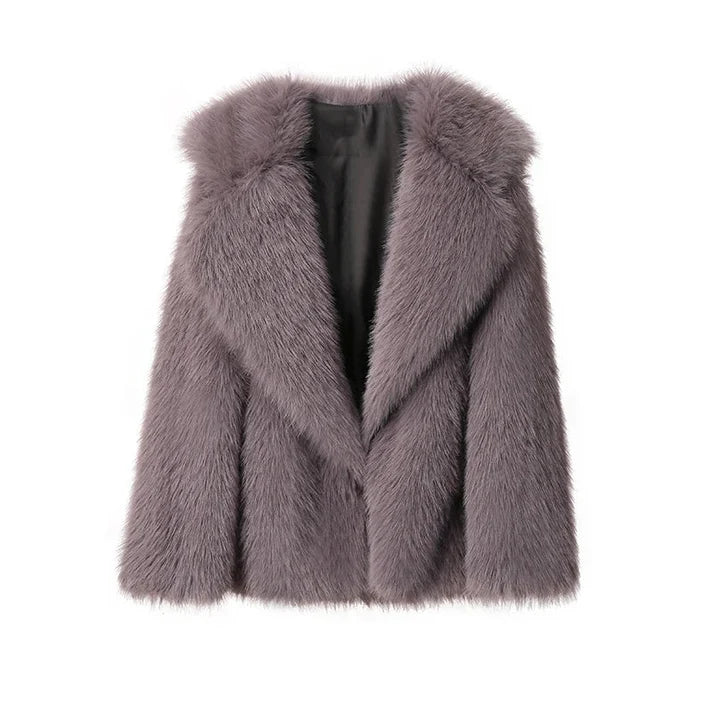 Oversized Faux Fur Mantel | Vaninia Mantel