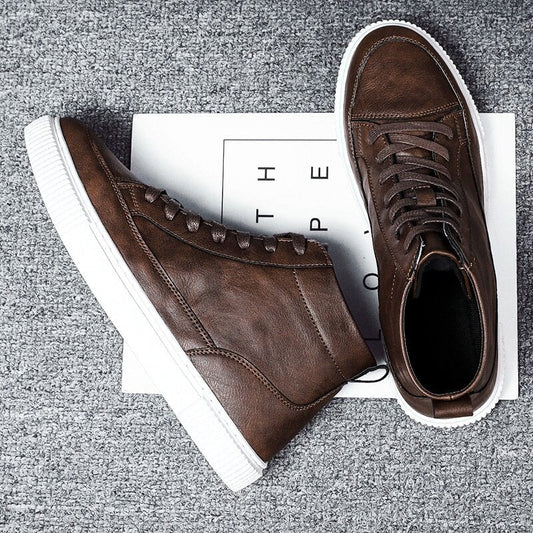 Hoge Top Sneakers | Curio